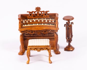 Bespaq Pipe Organ with Bench & Plant Stand in 1:24 Scale