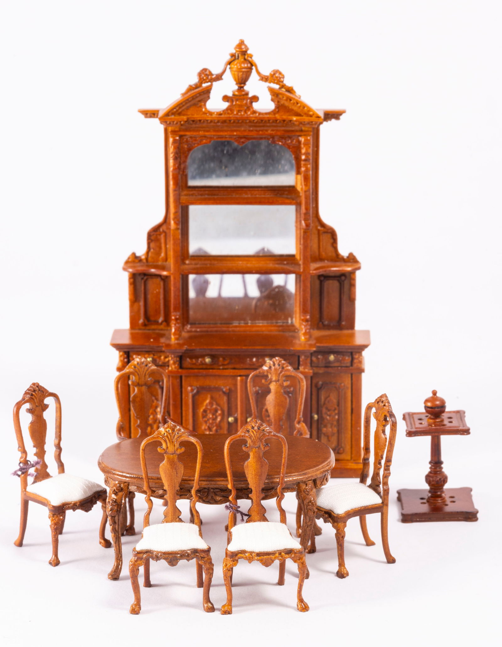 8 pc. Bespaq Dining Room Set in Half Scale or 1:24 (1 of 7)