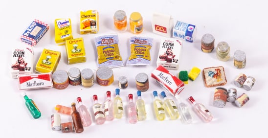 1:24 Scale Variety of Kitchen Foods in Boxes/Containers & Jars - Half Scale
