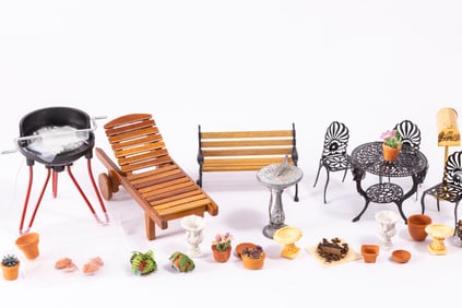 Half Scale or 1:24 Outdoor Items with BBQ & Plants