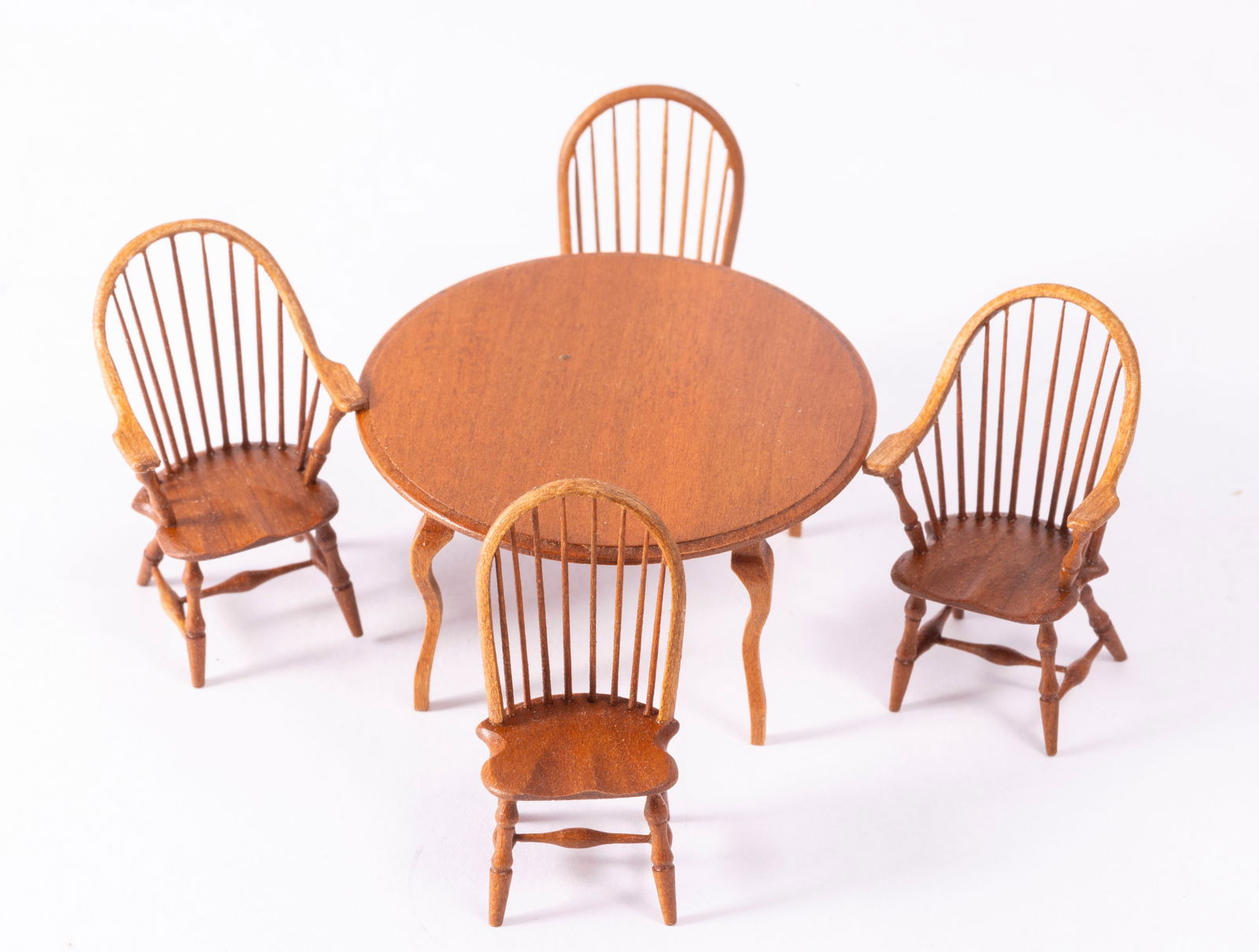 4 William Clinger Windsor Chairs & MR Table in Half Scale (1 of 8)