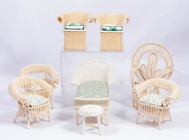 Handmade Wicker 8 Piece Variety