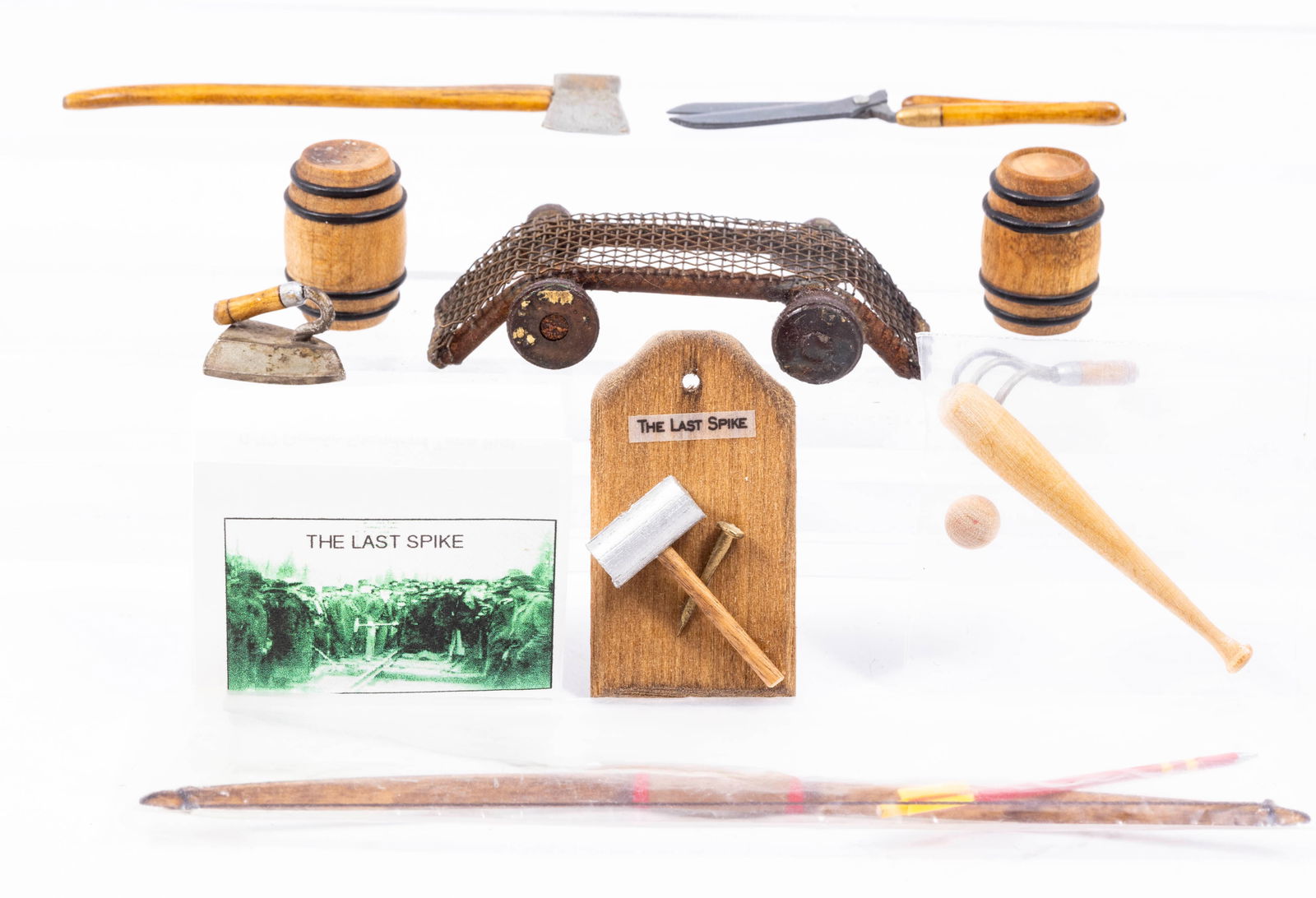 Sir Thomas Thumb Handmade Tools & Outdoor (1 of 7)