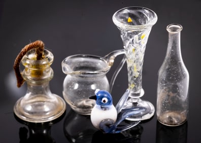5 Piece Blown Glassware with Bird