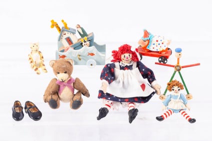 Artisan Made Toys For Children - IGMA Yahna Noah's Ark, Raggedy Ann & More