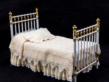 Tretter's White & Brass Single Bed with Bedding