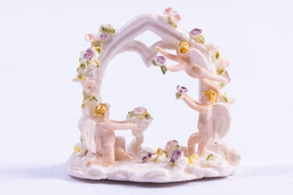 Jack Cashmere Cherubs with Arch