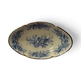 Teresa Welch Oval Blue & White Dish