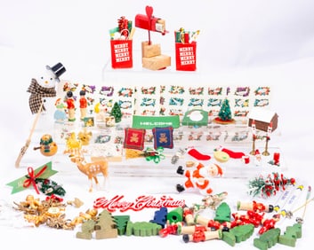 Merry Christmas Accessories Lot