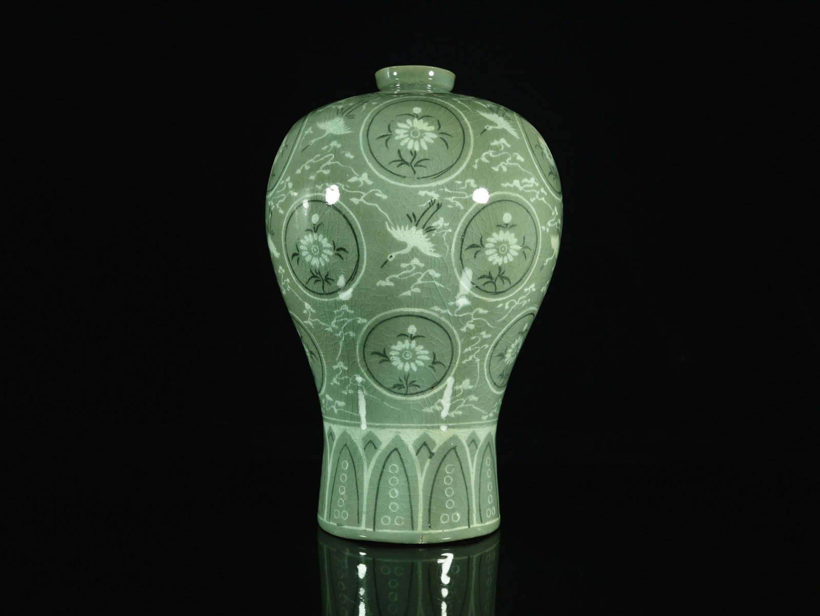 A Delicate Korean Celadon-Glazed Floral Plum Vase: A Delicate Korean Celadon-Glazed Floral Plum Vase 11-12 Century Size: 22cmx33.5cm
