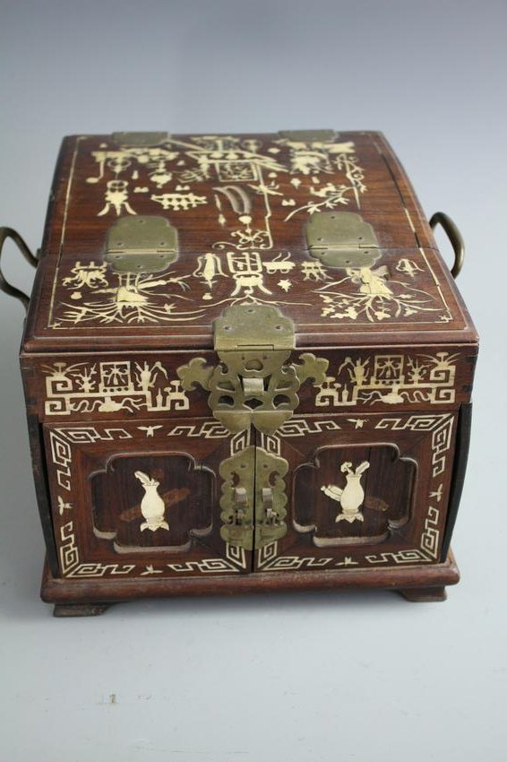 Red Rosewood Bone Inlaid Dresser With Mirror, Qing: Red Rosewood Bone Inlaid Dresser With Mirror, Qing Dynasty