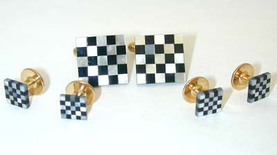 1906 Gold Plated/ Onyx/ Shell Dress Set: Gold Plated/ Onyx/ Shell Dress Set. It weighs 13.1g. . Pay us securely with any major cre