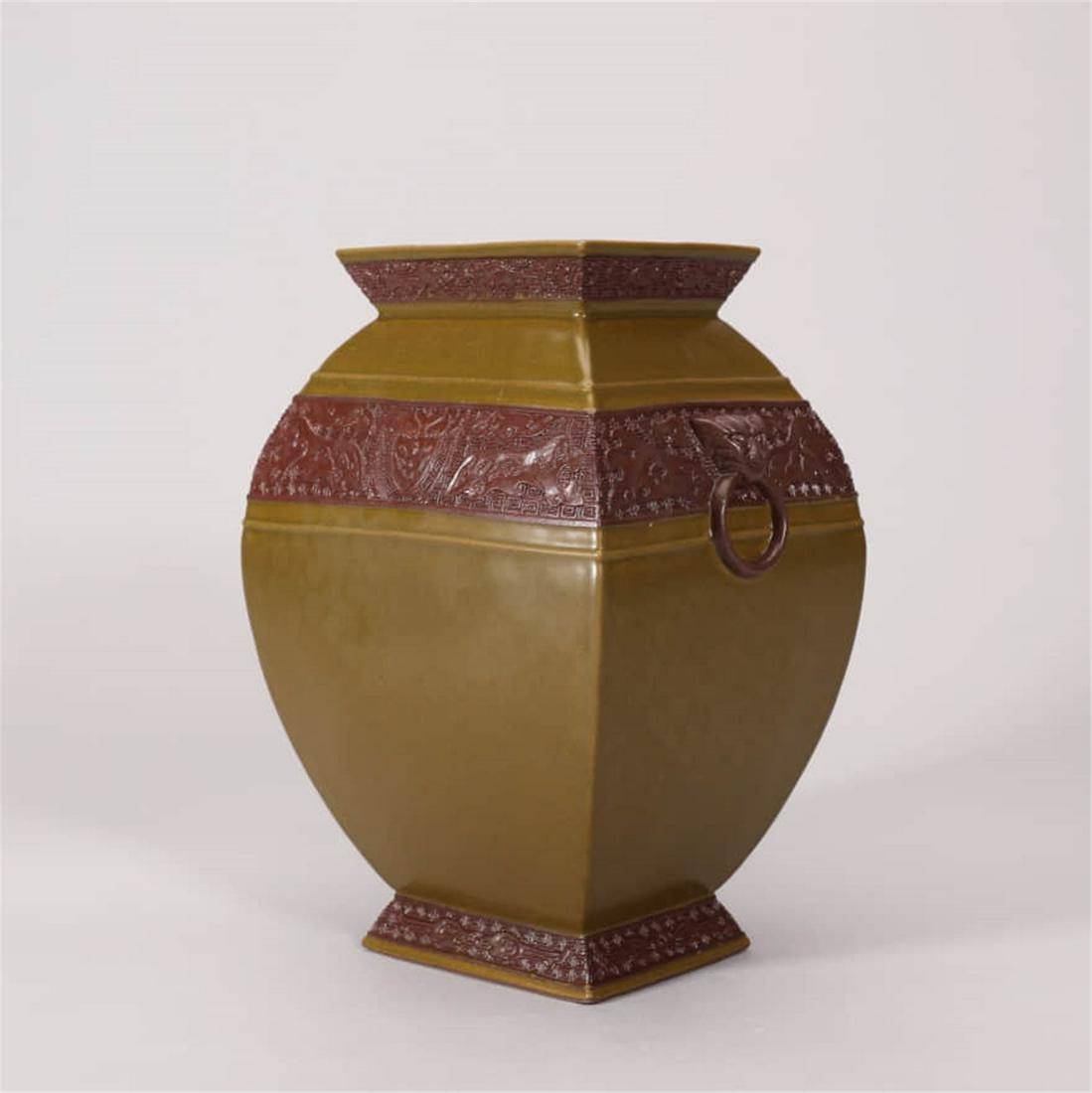 A VERY RARE TEADUST-GLAZED PORCELAIN TWIN-HANDLED VASE, Zun.  QIANLONG PERIOD, QING DYNASTY. (1 of 7)