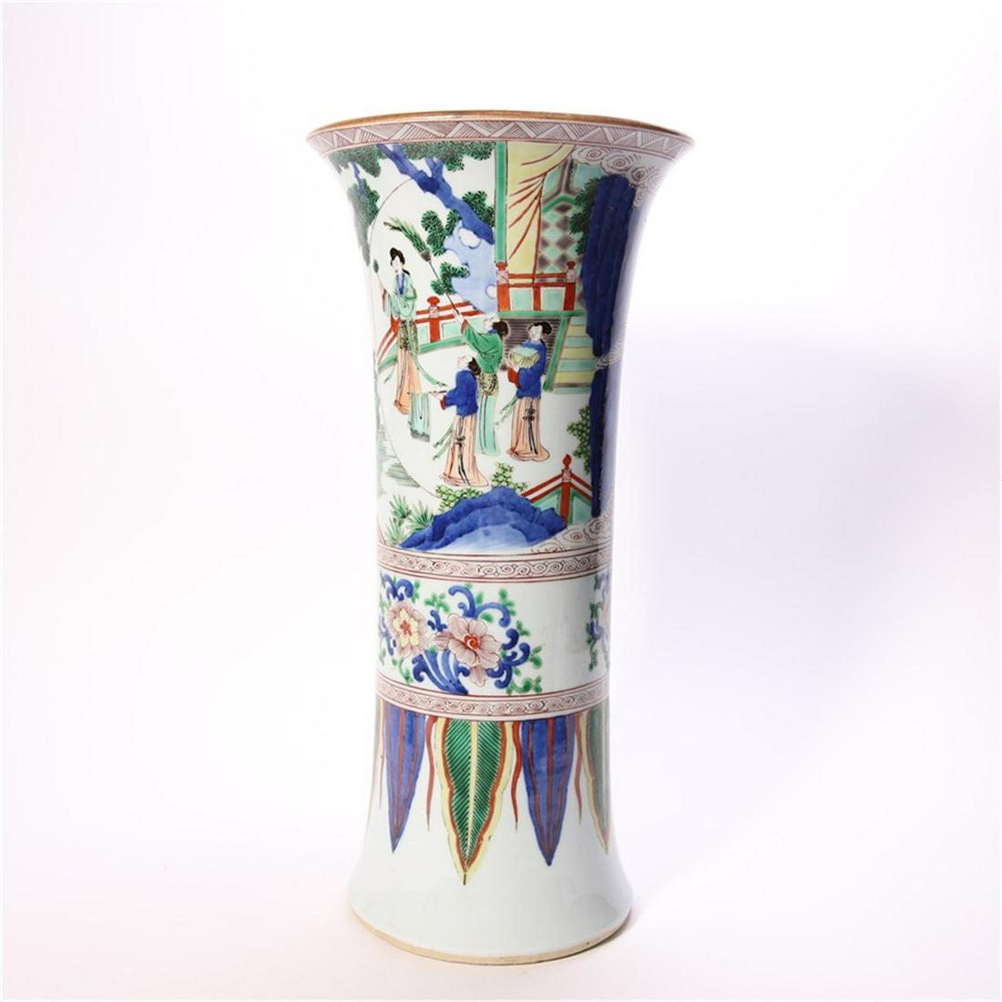A BLUE & WHITE AND FAMILLE VERTE VASE. KANGXI PERIOD, QING DYNASTY. (1 of 9)