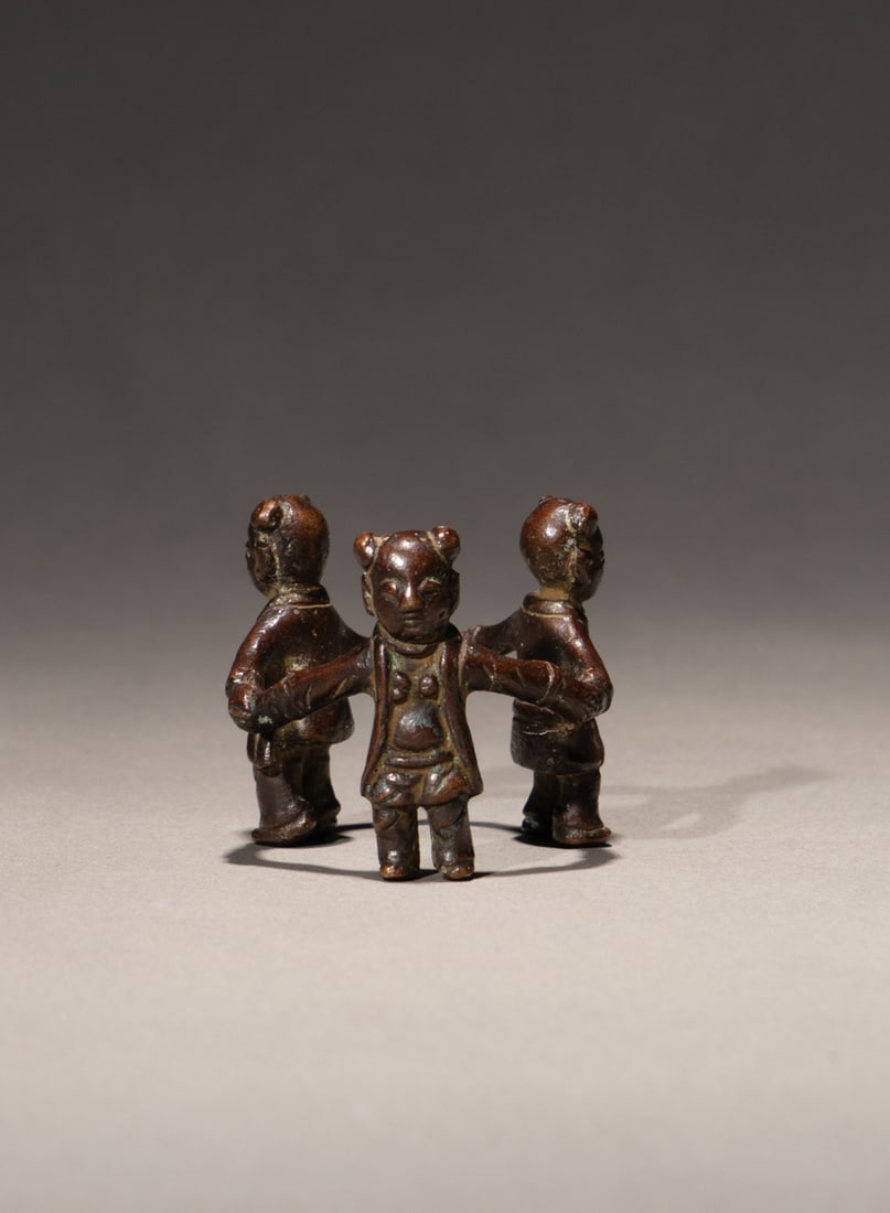 A BRONZE LID REST (1 of 3)