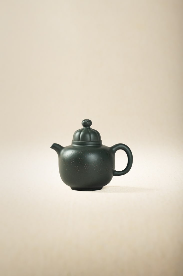 A ZISHA TEAPOT (1 of 4)