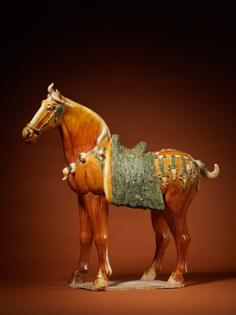 A LARGE SANCAI-GLAZED POTTERY HORSE (1 of 2)