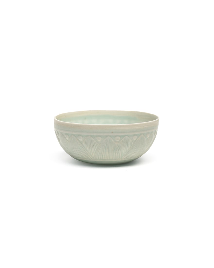 A 'HUTIAN' 'LOTUS' BOWL (1 of 3)