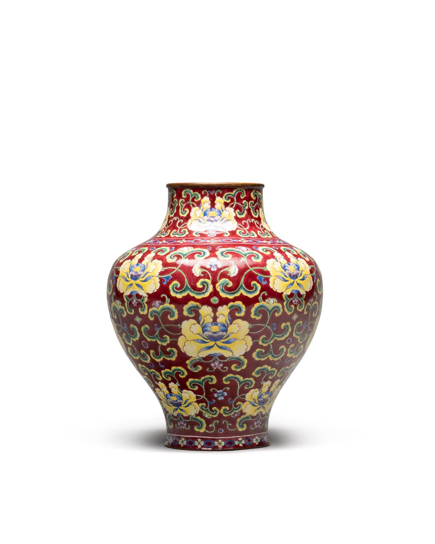 A RARE RUBY-GROUND CANTON ENAMEL MEIPING, MARK AND PERIOD OF QIANLONG: 品名(title):清乾隆 「乾隆年製」款銅胎琺瑯紅地纏枝牡丹紋梅