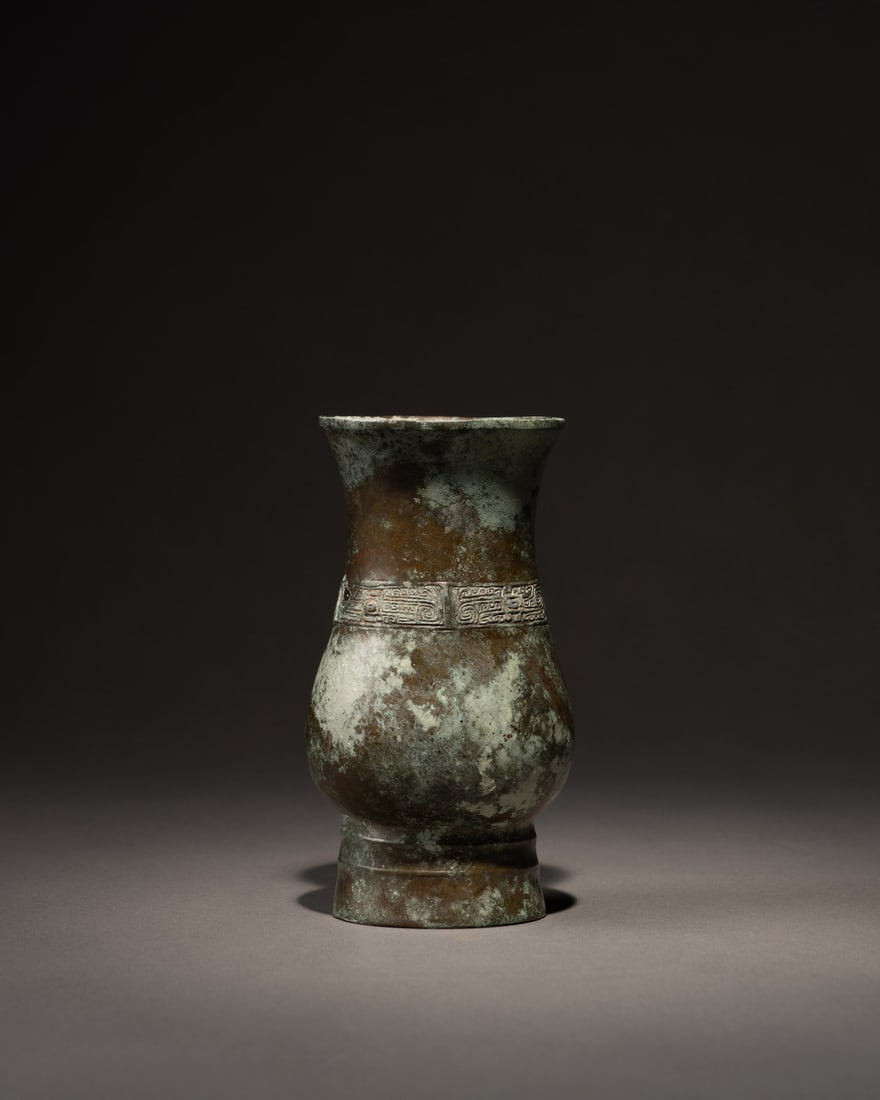 A BRONZE RITUAL WINE VESSEL, ZHI (1 of 1)