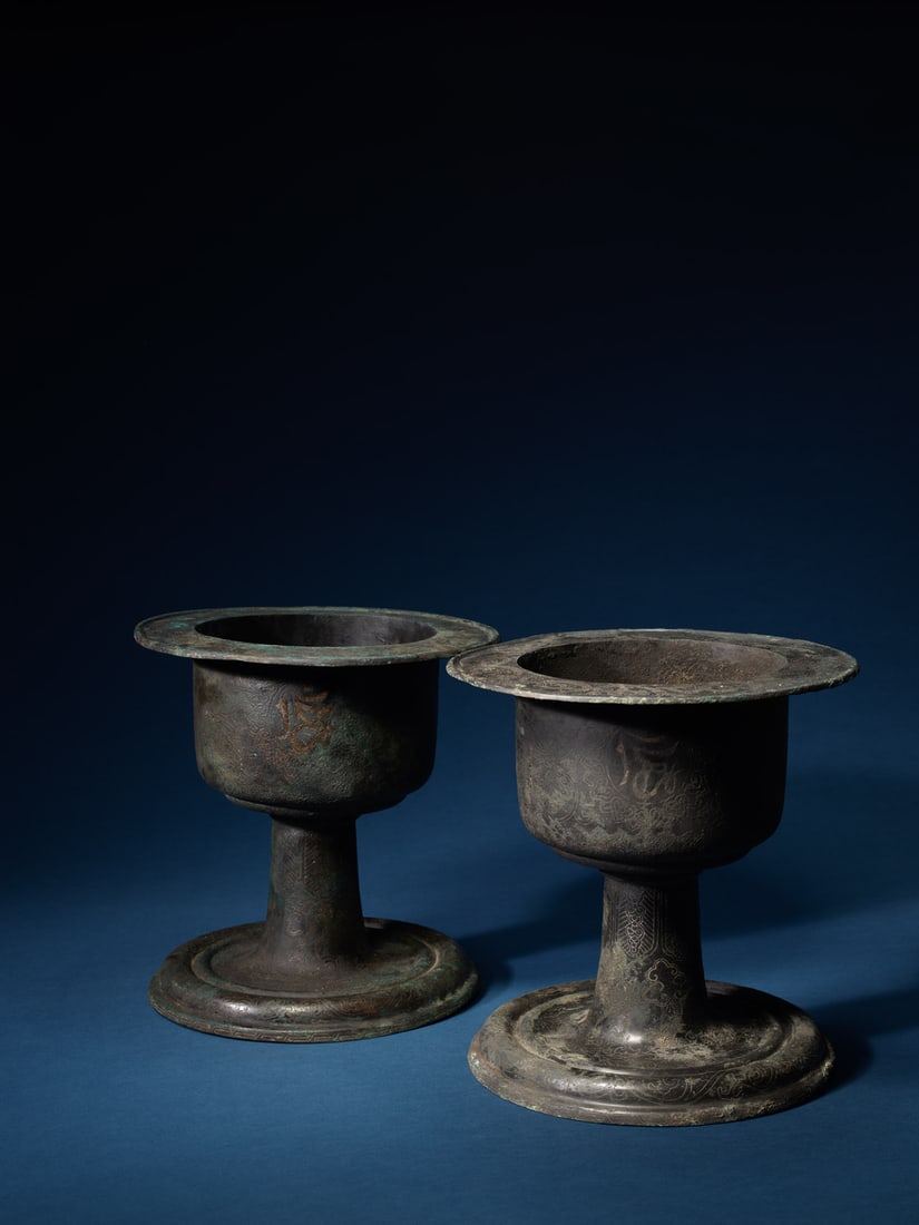 A PAIR OF SILVER-INLAID BRONZE 'SANSKRIT' CENSERS: 品名(title):高麗 銅錯銀梵文薰爐一對。年代(Age): GORYEO DYNASTY (918-1392 A.D.)。 尺寸: