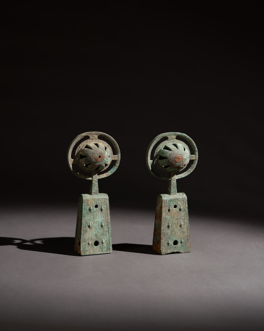 A PAIR OF BRONZE CHARIOT JINGLES (1 of 1)