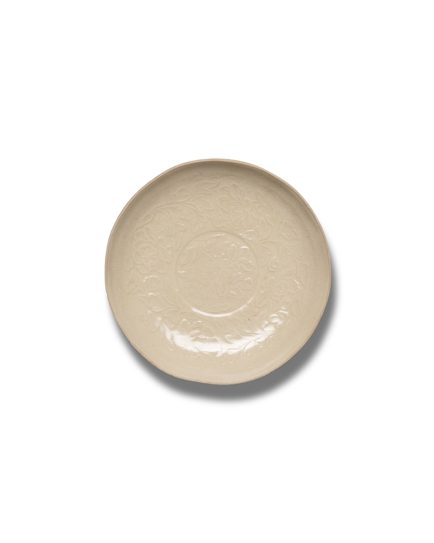 A 'DING' CARVED 'FLORAL' DISH (1 of 3)