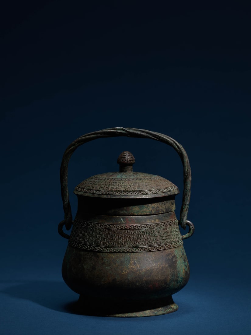 AN ARCHAISTIC BRONZE VESSEL, YOU (1 of 1)