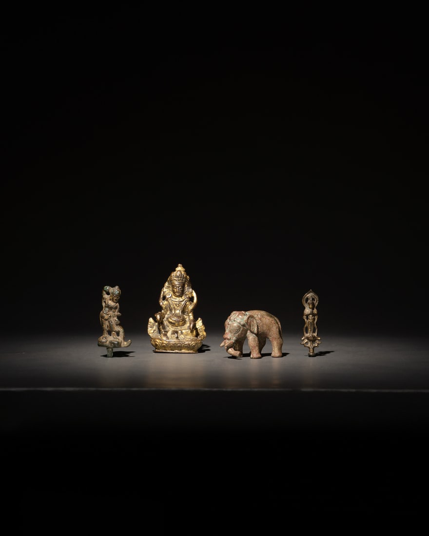 A GROUP OF BRONZE AND GILT-BRONZE FIGURES (1 of 1)