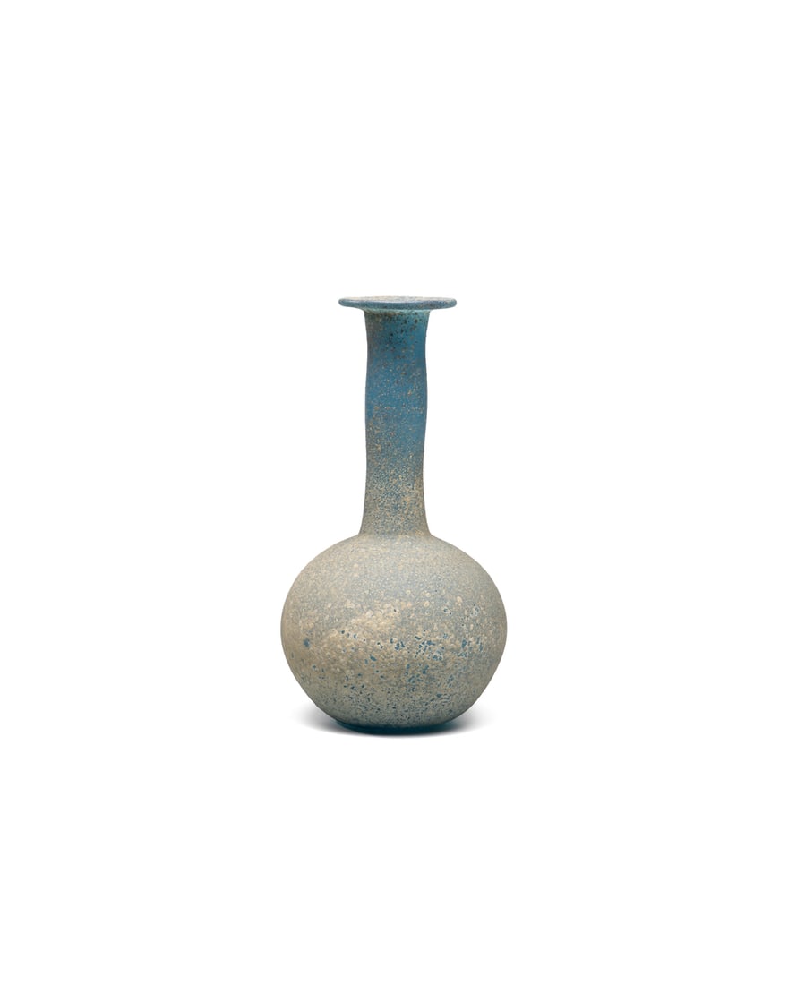 A GLASS VASE (1 of 3)