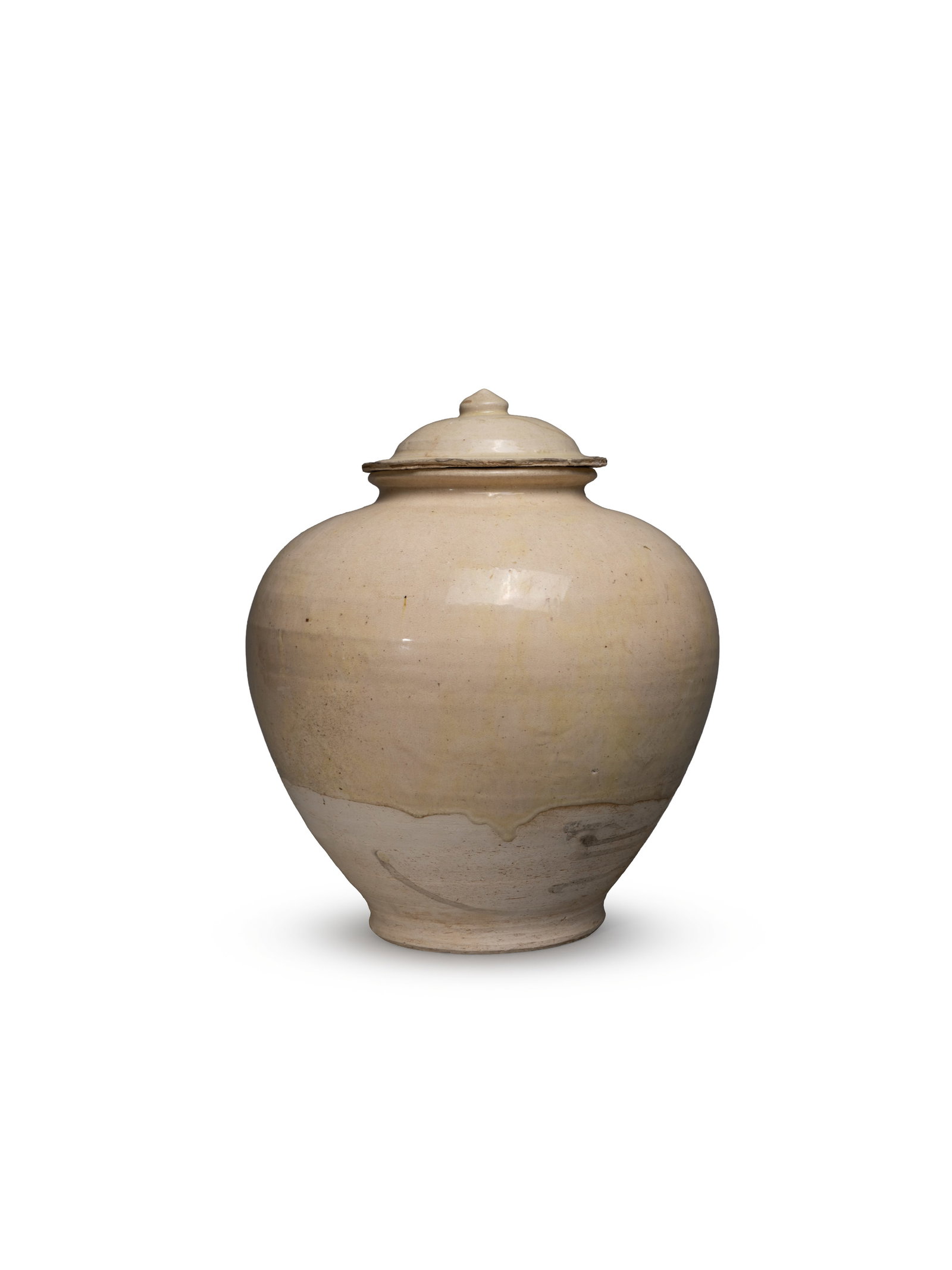 A WHITE-GLAZED JAR AND COVER: 年代(Age):TANG(618-907 A.D.) 。尺寸(Size):32 cm Height。 來源：台灣私人藏家舊藏。