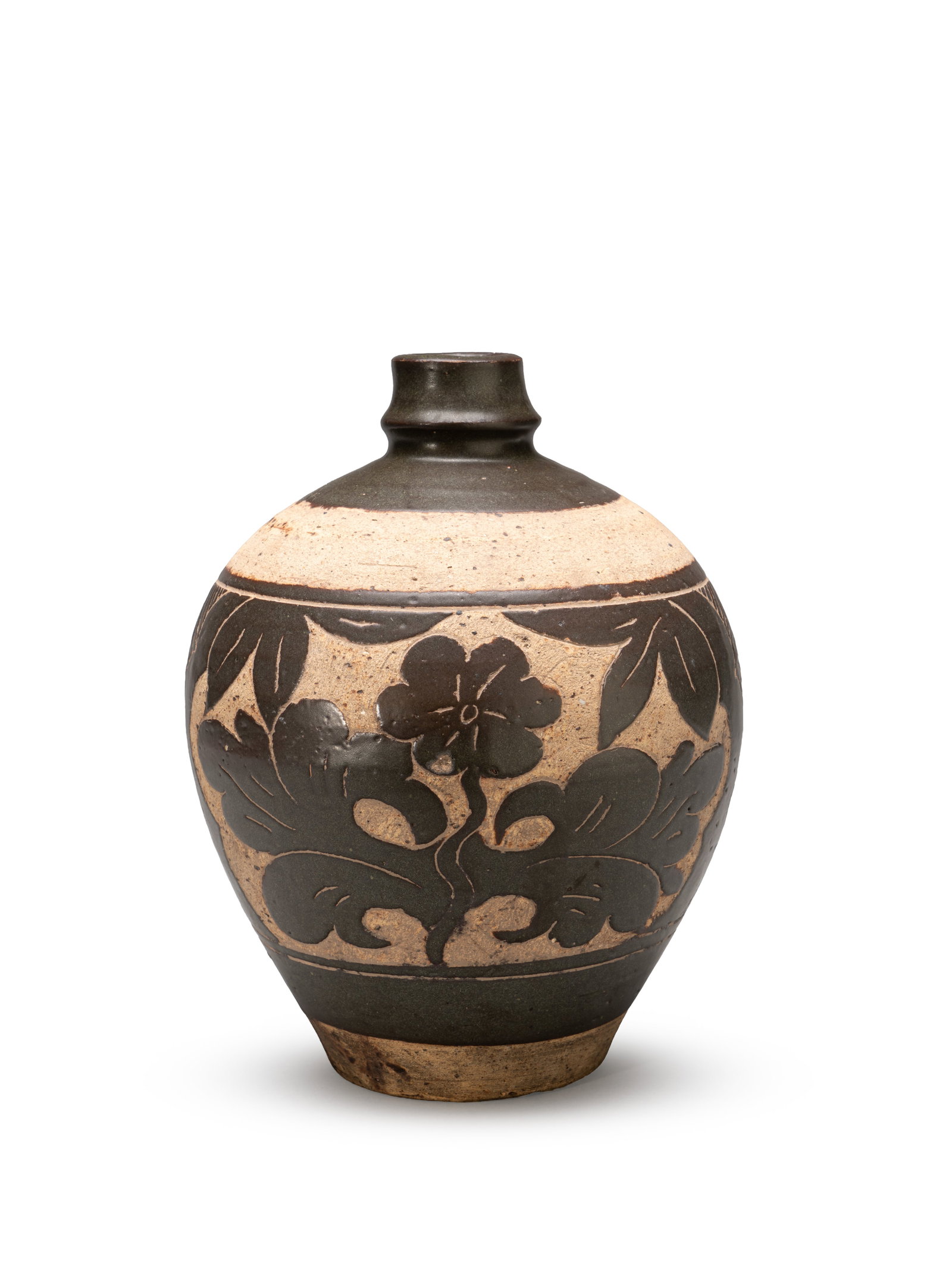 A BLACK-GLAZED VASE: 年代(Age):SONG(960-1279 A.D.) 。尺寸(Size):24 cm Height。