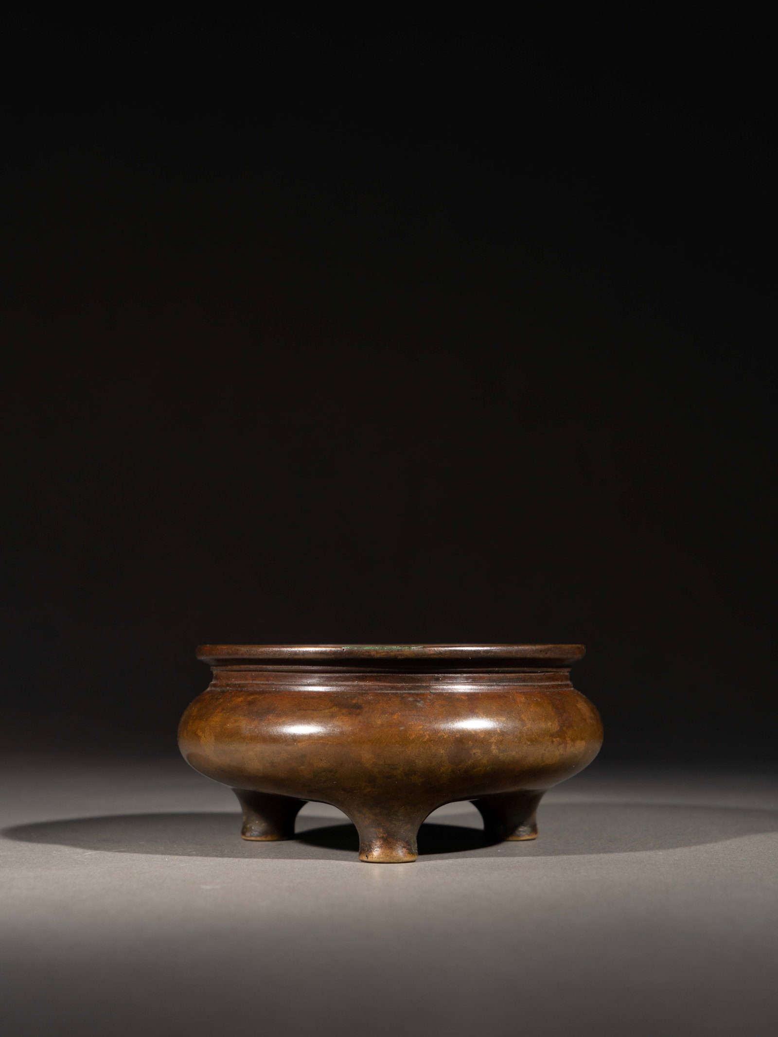 A BRONZE CENSER, XUANDE MARK (1 of 5)