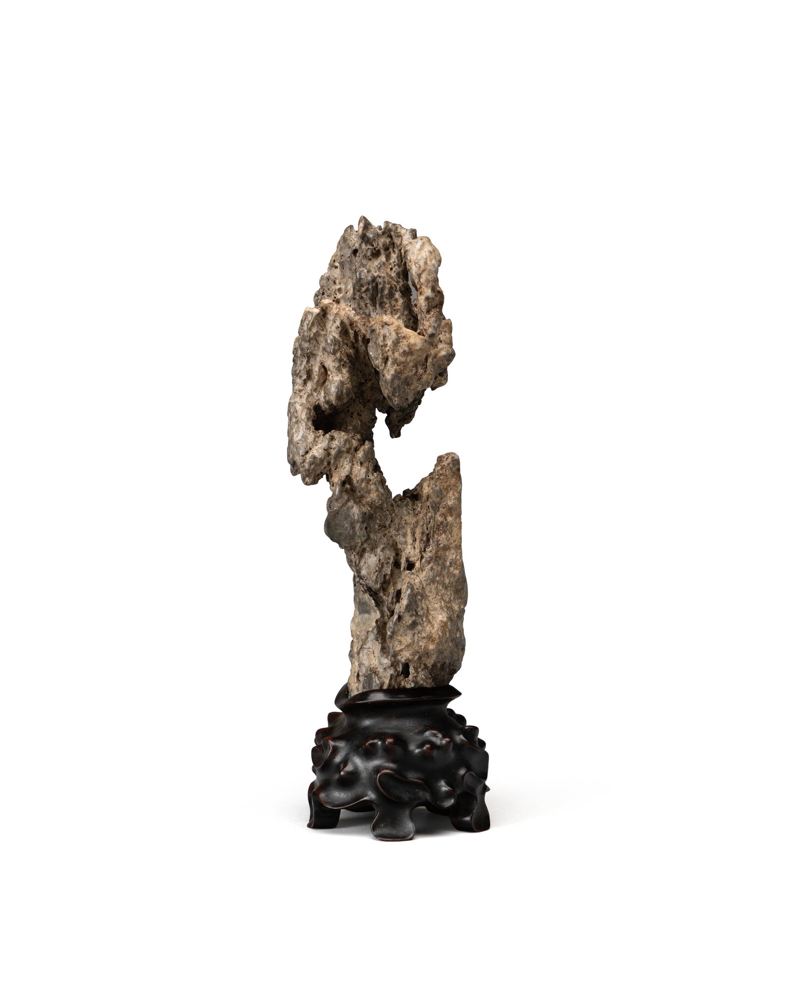 A YING SCHOLAR'S ROCK: 年代(Age):QING(1644-1911 A.D.) 。尺寸(Size):14.7 cm Height。
