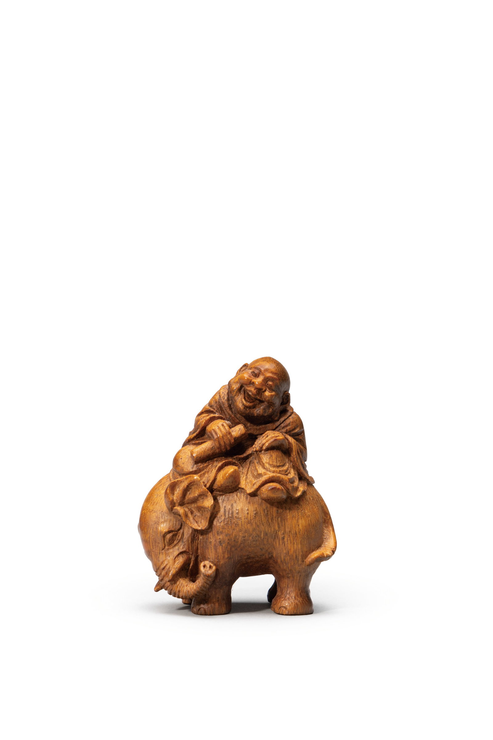 A CARVED BAMBOO ORNAMENT (1 of 5)