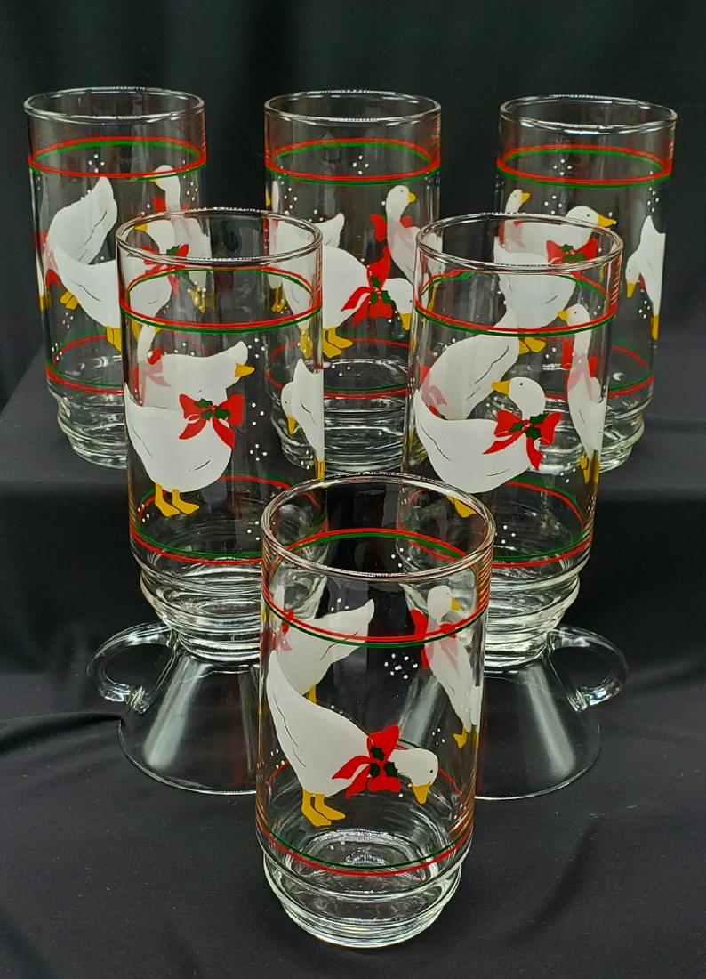 Set of 6 Vintage MCM Holiday Goose Glasses: Set of 6 Holiday Goose Glasses