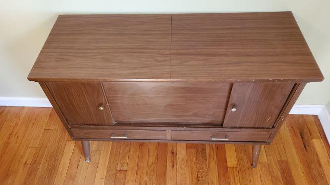 Vintage Mid-Century Dry Bar with Sliding Top: Vintage Mid-Centry Dry Bar with Sliding Doors and Secret Hide-Away Spot under Glass Tray. Closed 41" long x 16" width x 30" tall