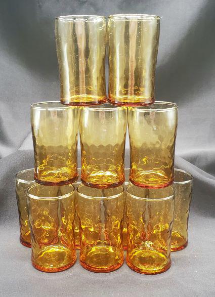 Vintage Juice Glasses: Vintage set of 12 Juice Glasses