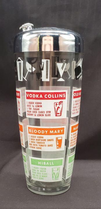 Hazel Atlas Glass Cocktail Shaker: Mix up a Mid Century Cocktail with this Vintage Hazel Atlas cocktail shaker with recipe pattern design