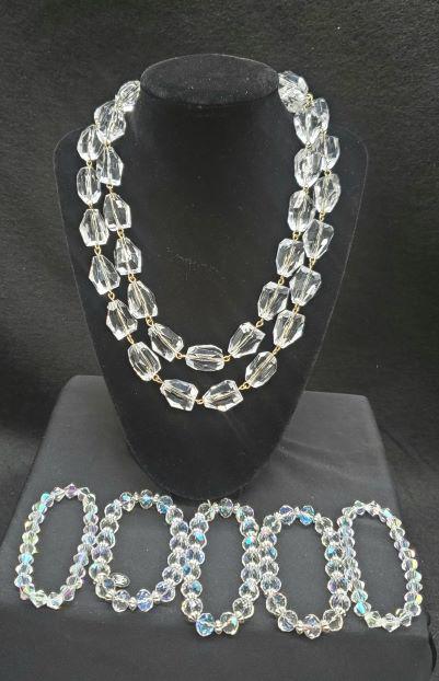 Clear Bead Statement Necklace & Bracelets: Fashion Necklace 5 Stretch Bracelets