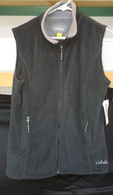 Cabela's Vest size S: Cabela's Vest size S