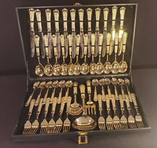 Gold Plated set of 12 Flatware: Gold Plated set of 12 Flatware