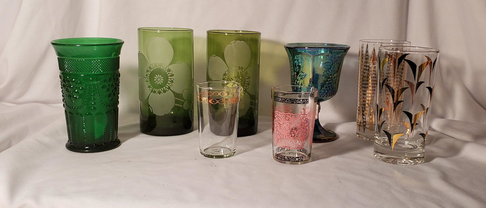 Assorted Glassware: 8 Assorted Glasses, including green one, and shot glasses