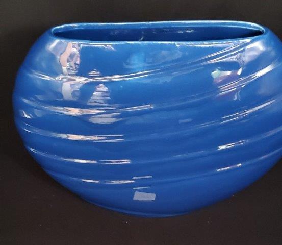 Art deco Blue ribbed Vase (1 of 2)