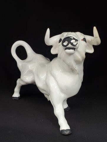 Vintage Ceramic Cow (1 of 2)