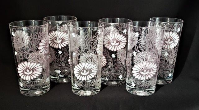 Daisy Flower Highball Glasses: Daisy Flower Highball Glasses