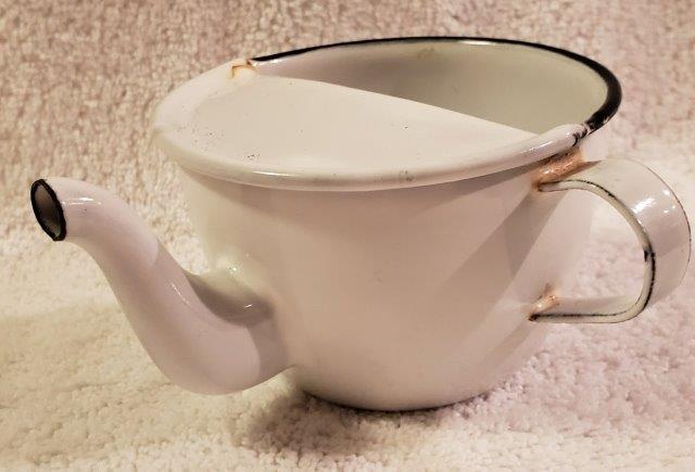 Vintage Enamel Metal TeaPot: Vintage Enamel Metal TeaPot
