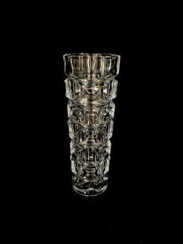 Mikasa Atrium Crystal bud Vase: Gorgeous Mikasa 8inch atrium crystal bud vase. Cubist and Modern!