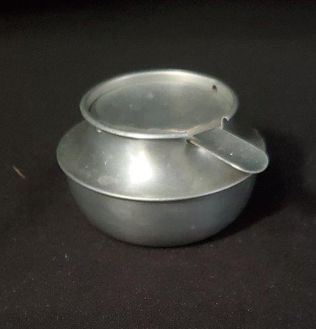 Vintage Ashtray: Vintage Ashtray