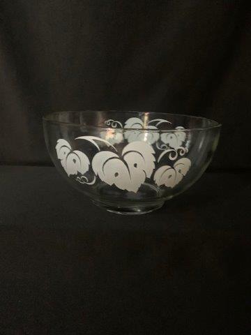 Vintage Anchor Hocking Serving Bowl (1 of 2)